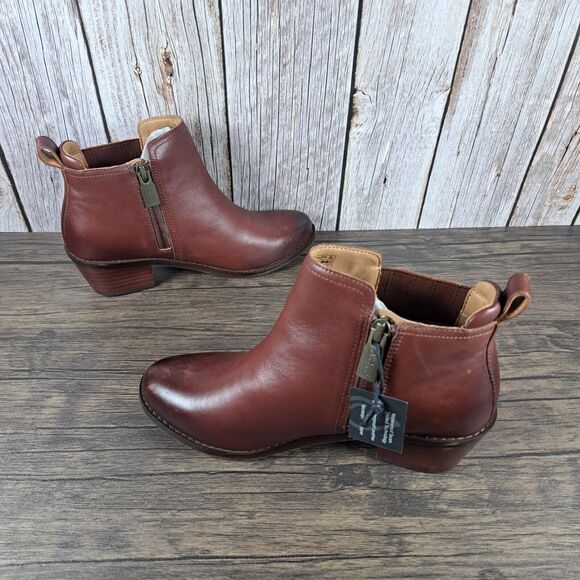 Vionic Joy Bethany Leather Waterproof Side Zip Ankle Bootie Women's Sz 6 Beaver - Picture 5 of 10